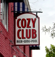 Cozy ClubBlade Sign